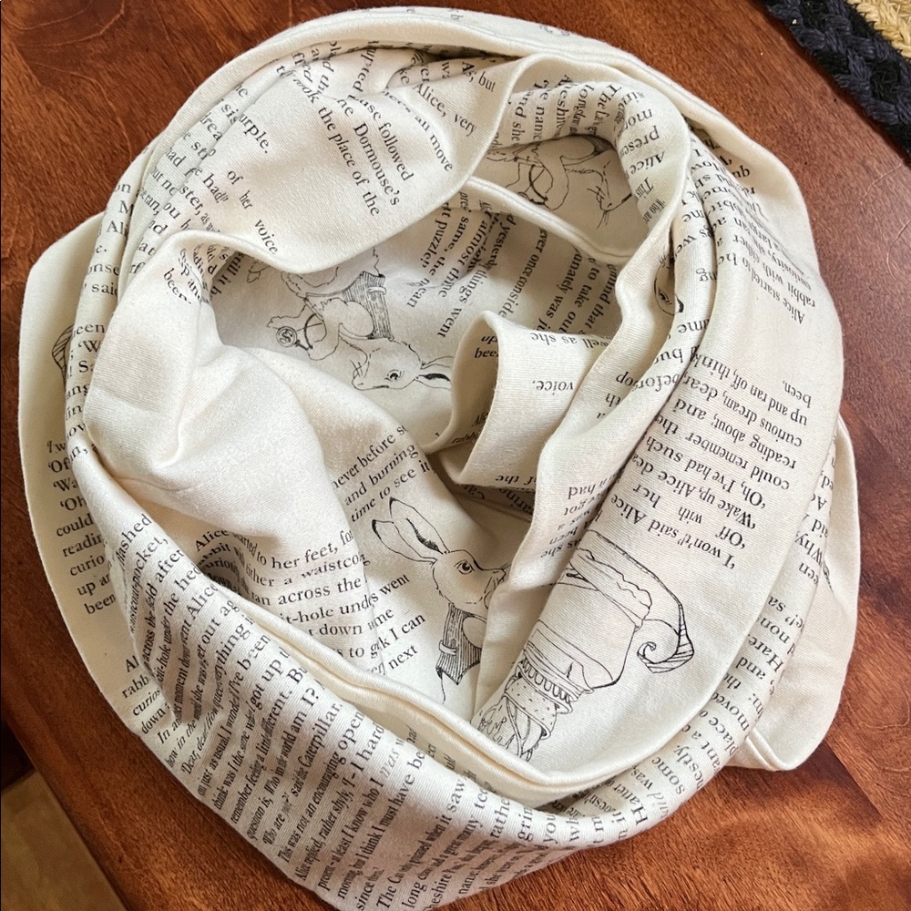 Alice in Wonderland Illustrated Page Infinity Scarf - Picture 2 of 4